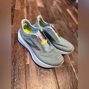 Brooks Hyperion Elite 3